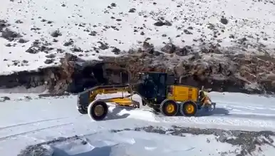 Iğdır'da 77 km Yol Kardan Temizlendi